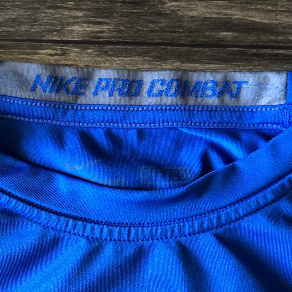Nike Pro Compact Tee size Small - Picture 4 of 11